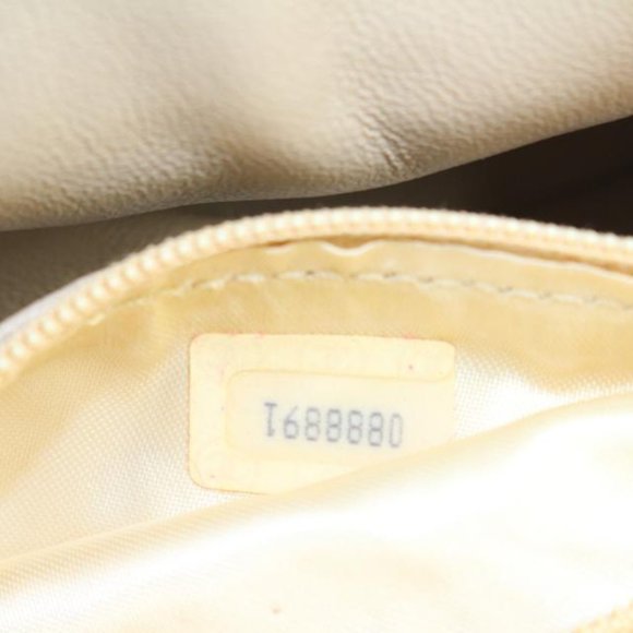 Chanel Hot Pink Quilted Suede Fringe Tassel Round Clutch on Chain88cz425s - Picture 3 of 12